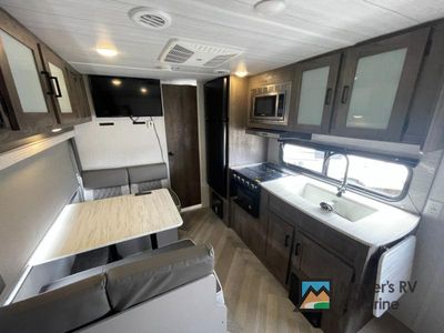 2022 Forest River RV Wildwood X-Lite - Photo 6