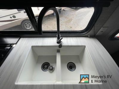 2022 Forest River RV Wildwood X-Lite - Photo 17
