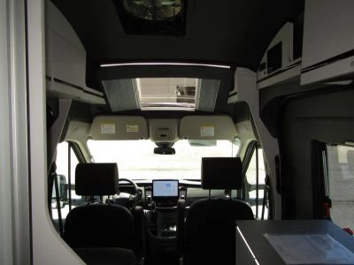 2026 Grand Design LINEAGE SERIES VT - Photo 4