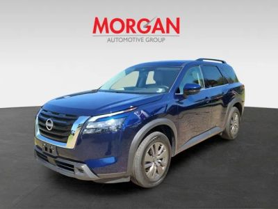 2025 Nissan Pathfinder — interior view