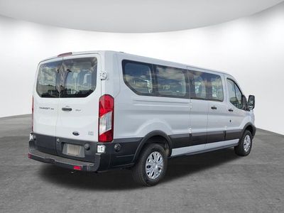 2019 Ford Transit-350 - Photo 4