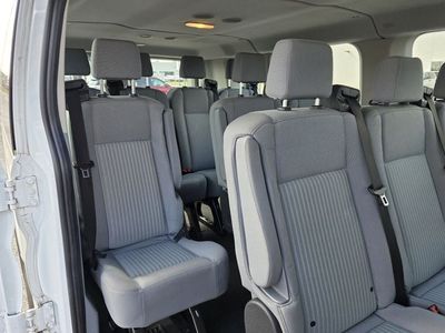 2019 Ford Transit-350 - Photo 17