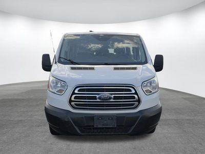2019 Ford Transit-350 - Photo 2