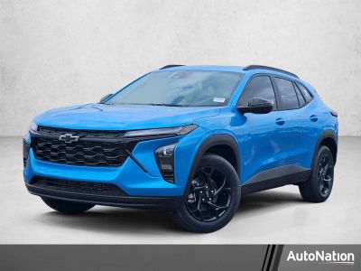 2026 Chevrolet Trax LT in Marina Blue Metallic — front three-quarter view