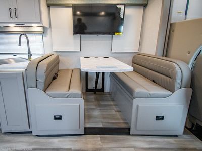 2026 Thor Motor Coach Four Winds - Photo 11