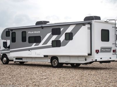 2026 Thor Motor Coach Four Winds - Photo 2