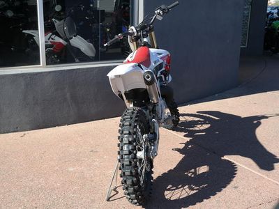 2026 Yamaha YZ250 70th Anniversary Edition - Photo 7