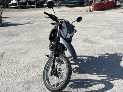 2025 Honda XR150L - Photo 6