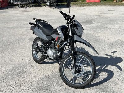 2025 Honda XR150L - Photo 4