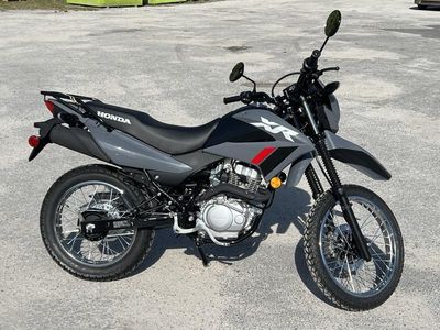 2025 Honda XR150L - Photo 1