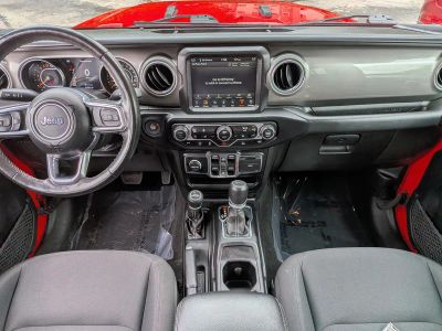 2022 Jeep Gladiator — photo 16 view