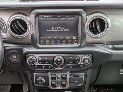 2022 Jeep Gladiator — photo 19 view
