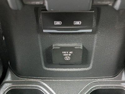 2022 Jeep Gladiator — photo 15 view