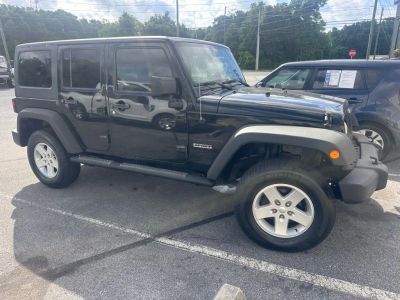 2012 Jeep Wrangler - Photo 2