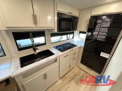 2026 Brinkley Model Ix - Photo 14