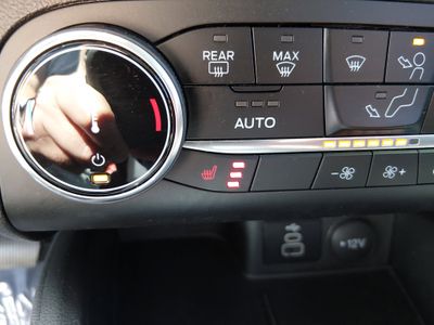 2024 Ford Escape - Photo 17