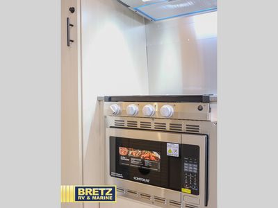 2025 Airstream Flying Cloud - Photo 14