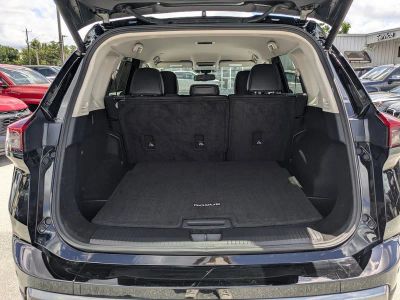 2026 Nissan Rogue — photo 12 view