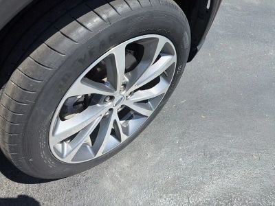 2025 Ford Explorer — detail view