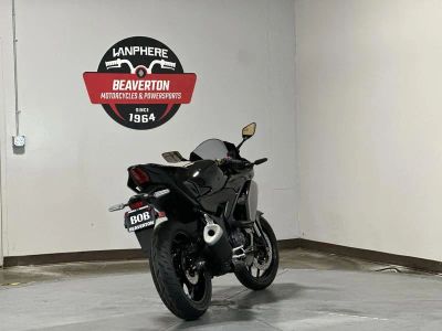 2026 Yamaha YZF-R3 - Photo 3