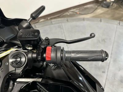 2026 Yamaha YZF-R3 - Photo 12