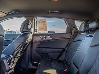 2025 Kia Sportage - Photo 18