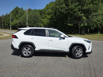 2025 Toyota RAV4 - Photo 34