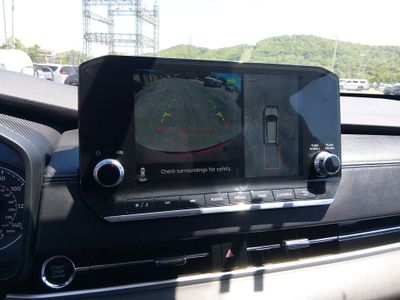 2024 Mitsubishi Outlander - Photo 16
