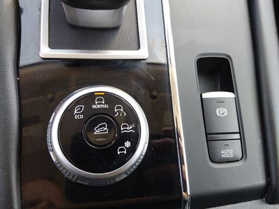 2024 Mitsubishi Outlander - Photo 20