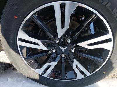 2024 Mitsubishi Eclipse Cross - Photo 10