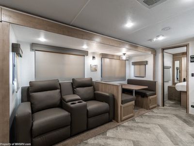 2023 Palomino Solaire - Photo 6