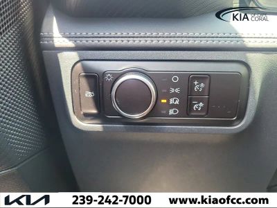 2025 Ford Mustang — photo 19 view