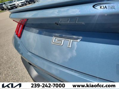 2025 Ford Mustang — photo 11 view
