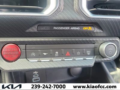 2025 Ford Mustang — photo 28 view