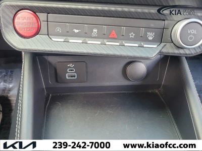 2025 Ford Mustang — photo 21 view
