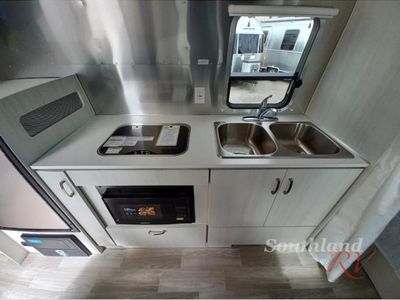 2025 Airstream Bambi - Photo 9
