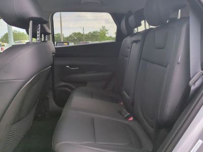 2026 Hyundai TUCSON HYBRID — photo 16 view