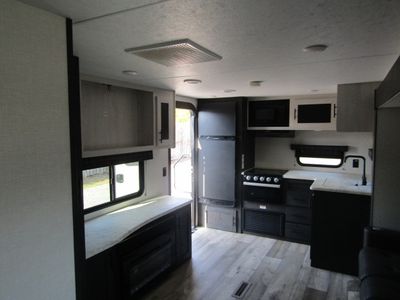 2023 Kz-rv Sportsmen — photo 13 view
