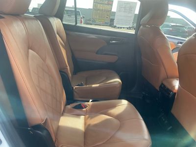 2024 Toyota Highlander - Photo 19