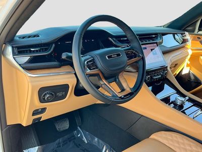 2025 Jeep Grand Cherokee - Photo 9