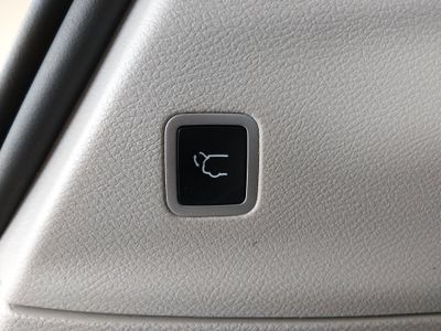 2023 Chrysler Pacifica — photo 33 view