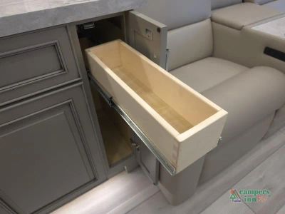 2027 Newmar Mountain Aire — photo 48 view