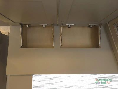 2027 Newmar Mountain Aire — photo 45 view
