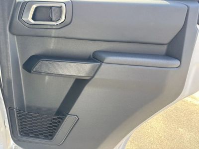 2026 Ford Bronco — photo 16 view