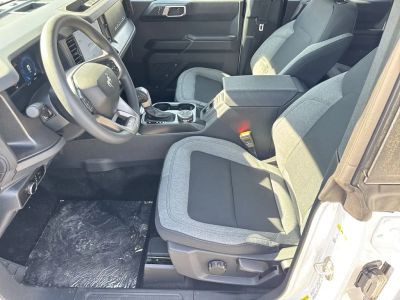 2026 Ford Bronco — photo 9 view