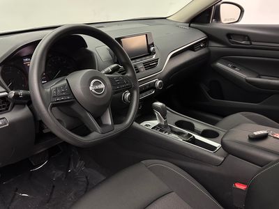 2024 Nissan Altima - Photo 8