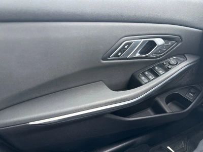 2020 BMW 3 Series 330i XDrive - Photo 12