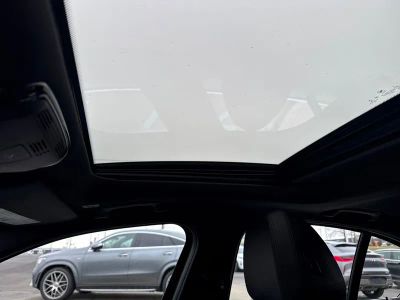 2020 BMW 3 Series 330i XDrive - Photo 23