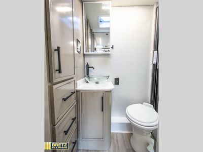 2026 Newmar Freedom Aire - Photo 24