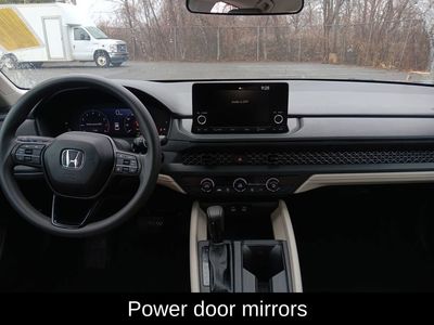 2025 Honda Accord Sedan LX CVT - Photo 15
